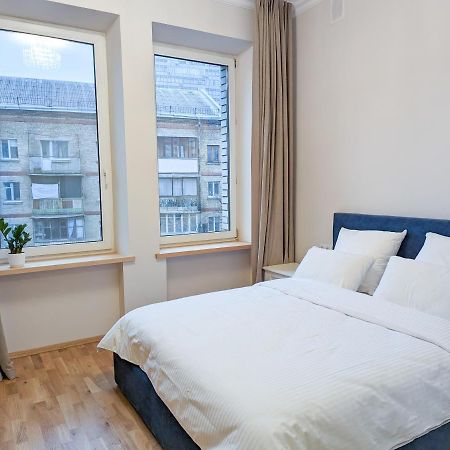 Kyiv Honchara Hotel Buitenkant foto
