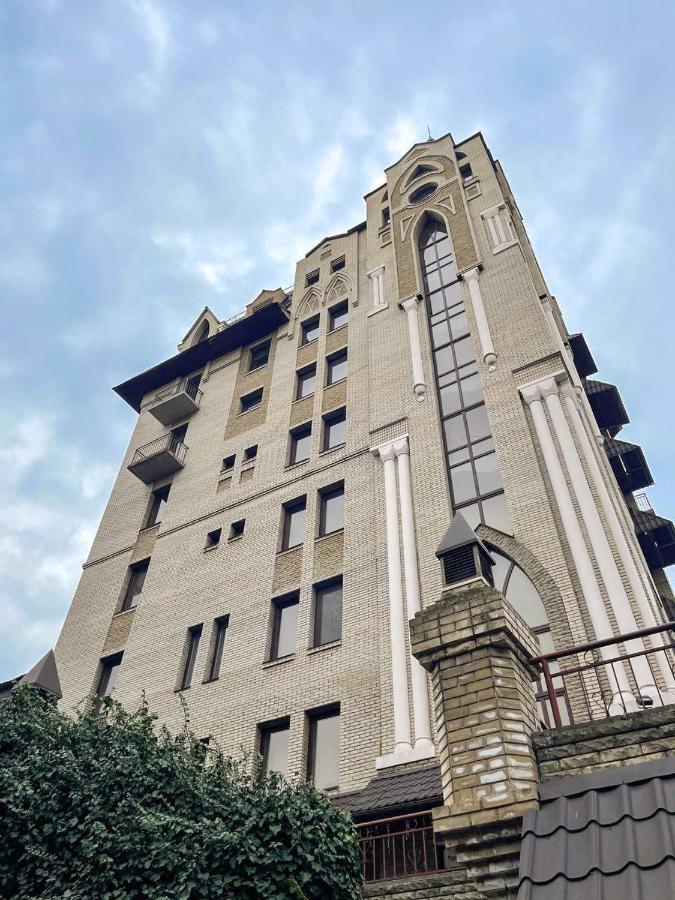 Kyiv Honchara Hotel Buitenkant foto