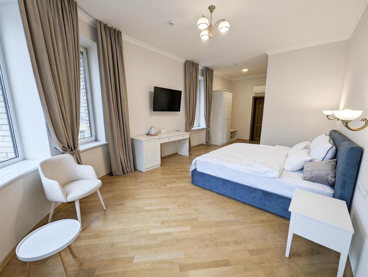 Kyiv Honchara Hotel Buitenkant foto