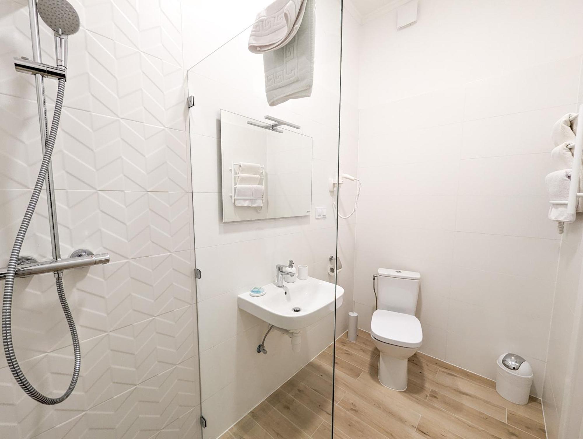 Kyiv Honchara Hotel Buitenkant foto