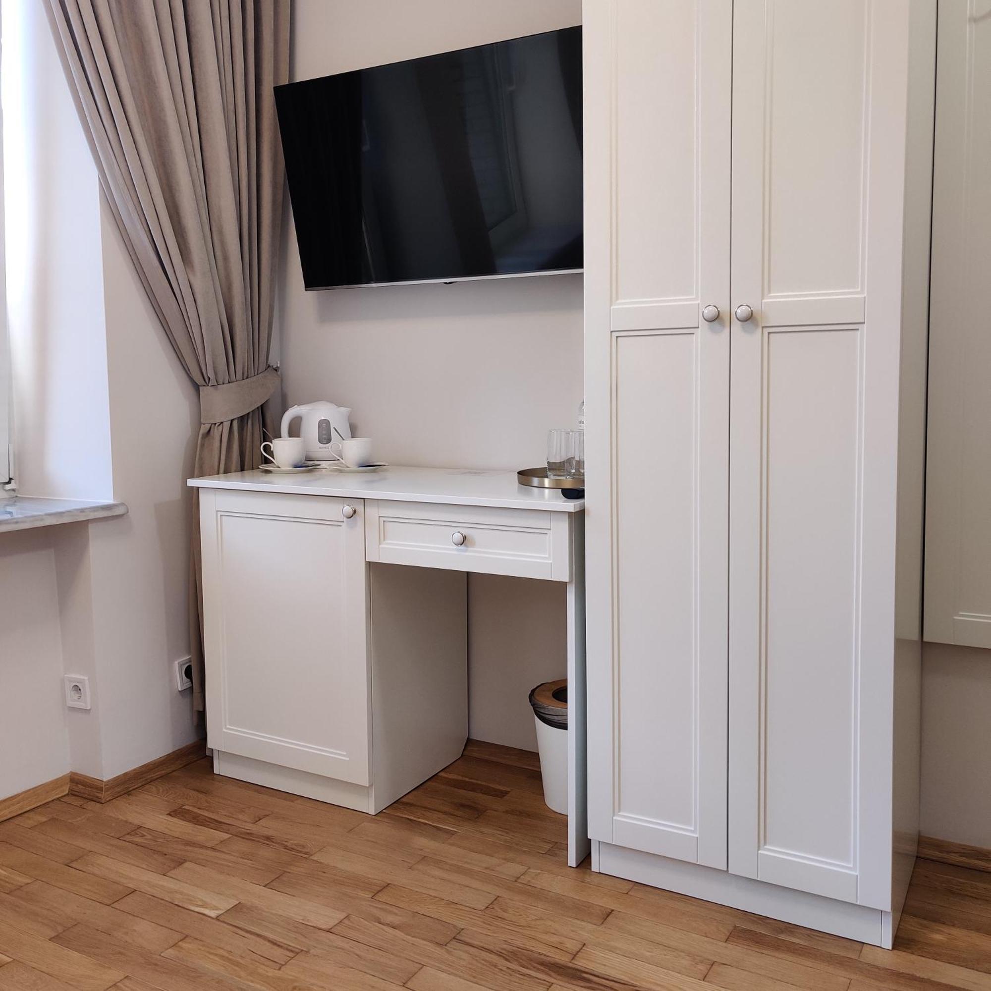 Kyiv Honchara Hotel Buitenkant foto